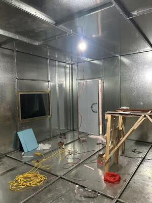 İyi bir fiyat. 100dB Kalkanlama Etkinliğine Sahip RF Kalkanlama Odası, Özelleştirilebilir Oda Boyutu ve EMI Koruması için 50 Ohm Empedanslı RC Filtre çevrimiçi